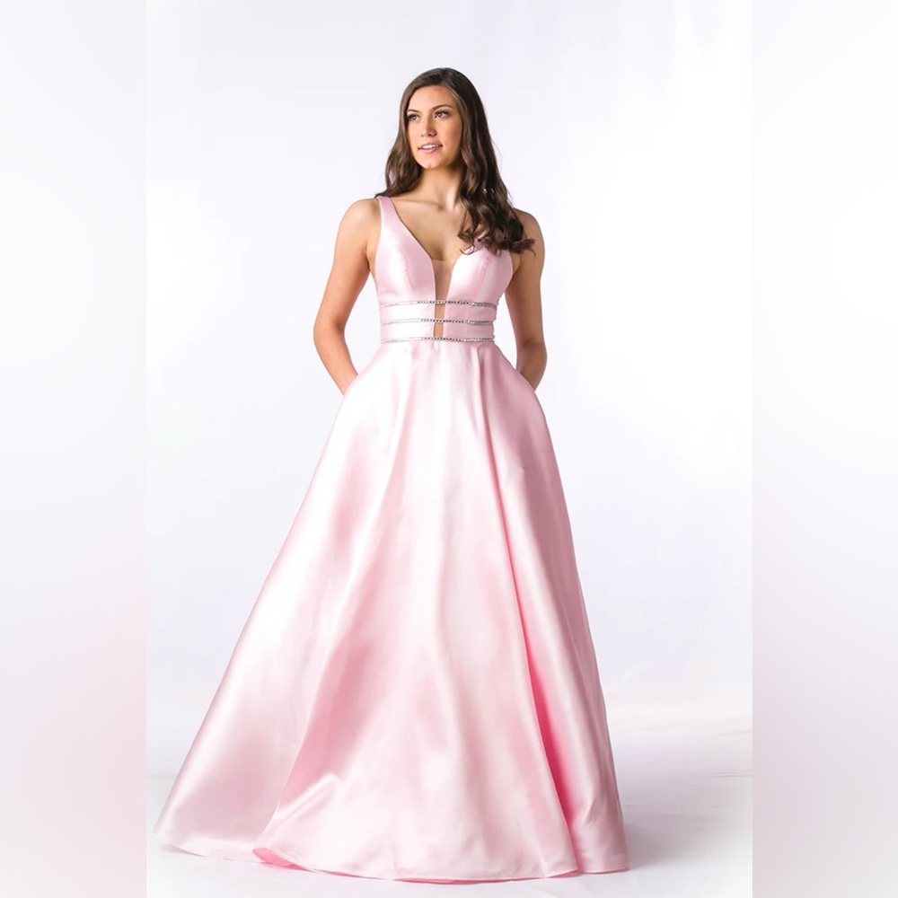 Elegant Pink Evening Gown